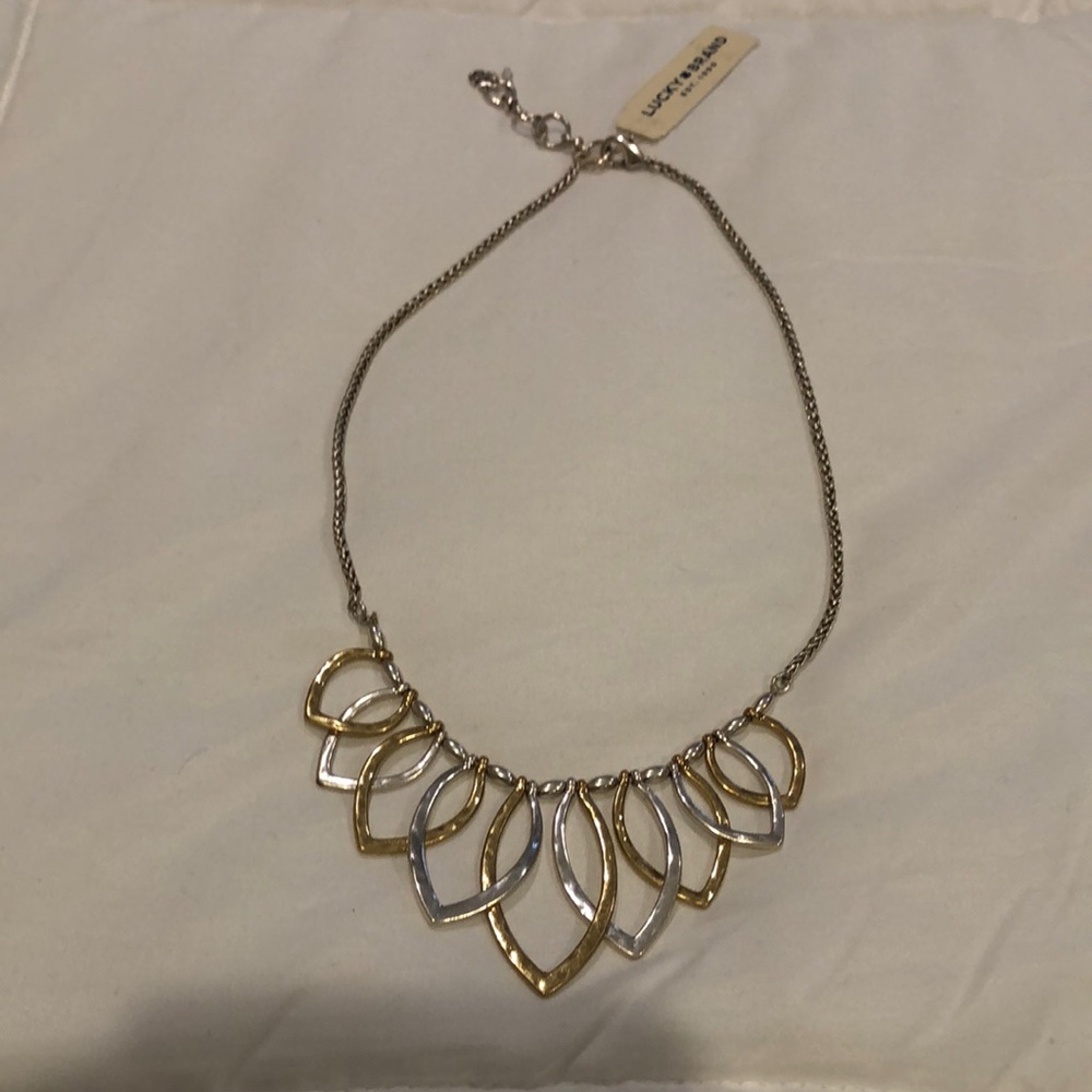 Lucky brand necklace